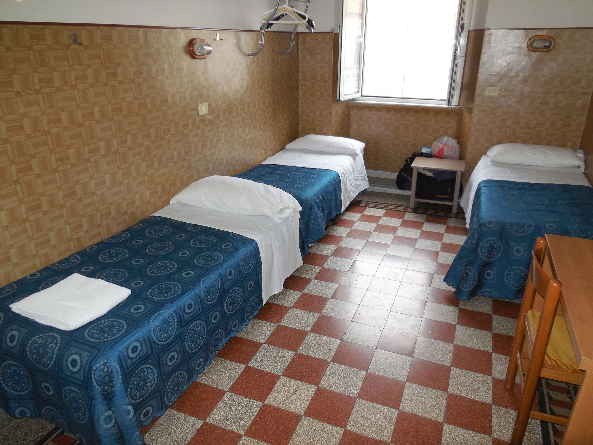 Cressy Hotel Roma Exterior foto